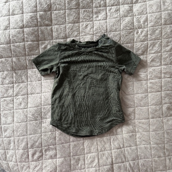Nui Organics Merino Blend Baby T-shirt (6-12). - Picture 5 of 8